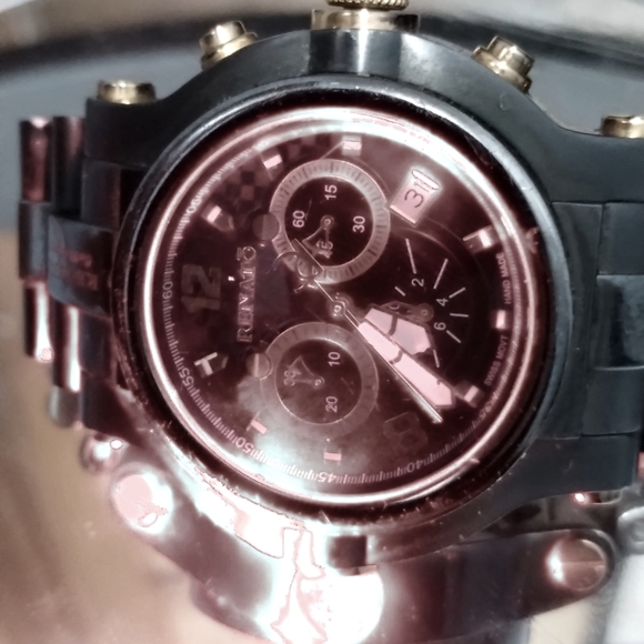 Men's Rist Watch - Picture 2 of 3